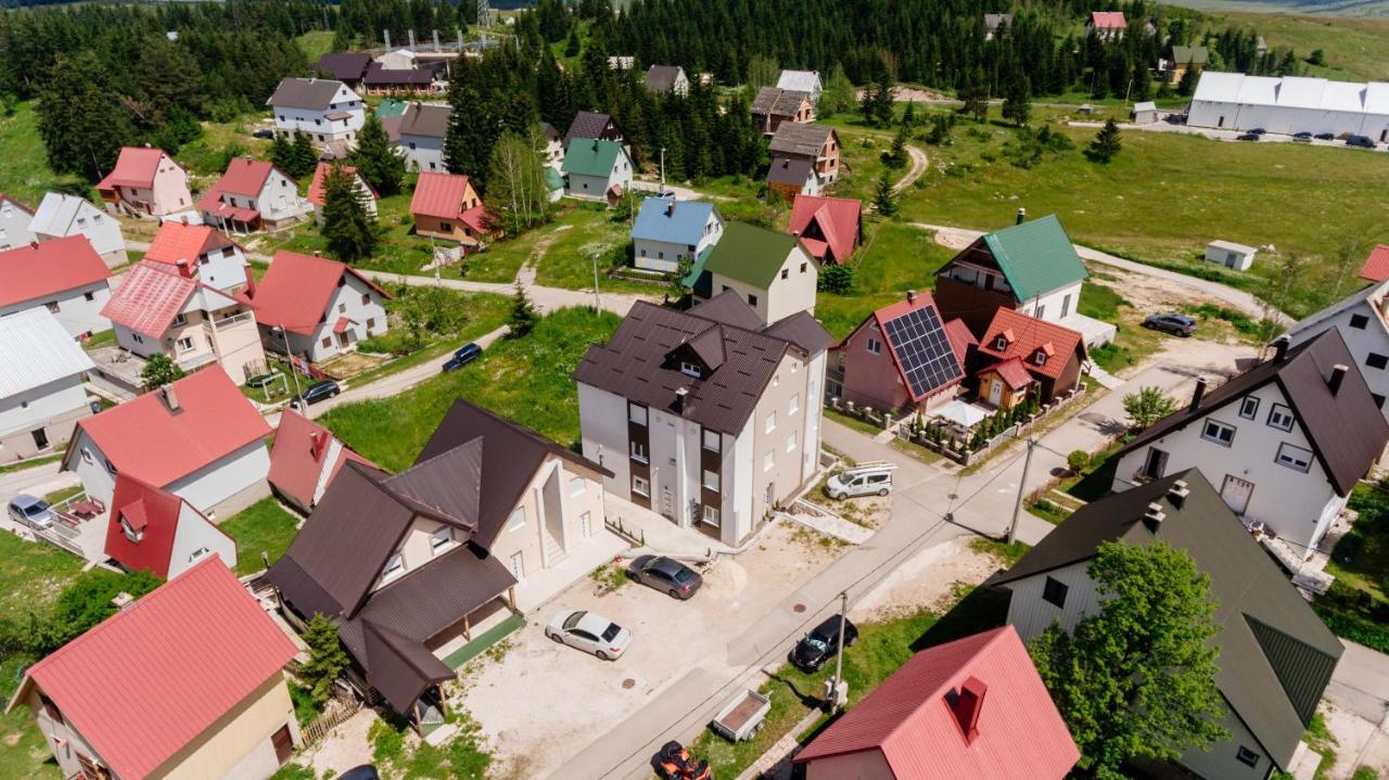 Premium Apartments Žabljak エクステリア 写真